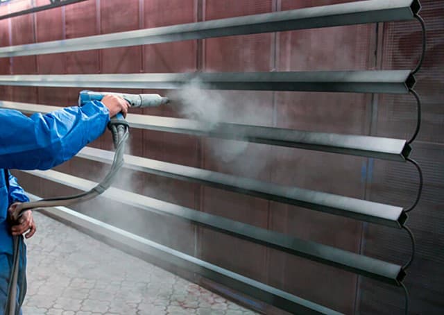 Порошковая покраска металла: технологии для защиты и стиля