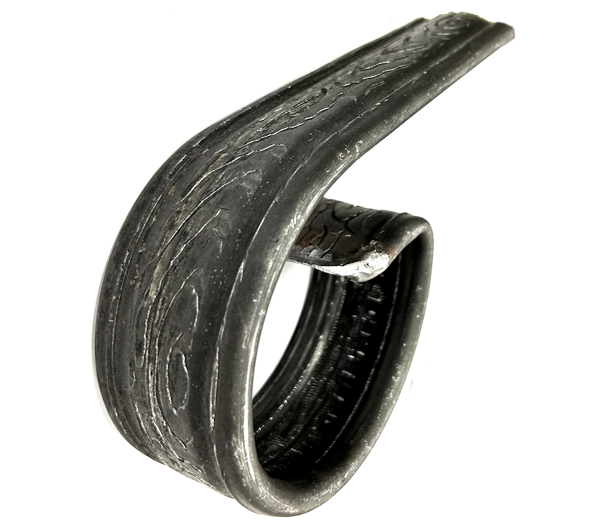 Окончание поручня, древесный орнамент